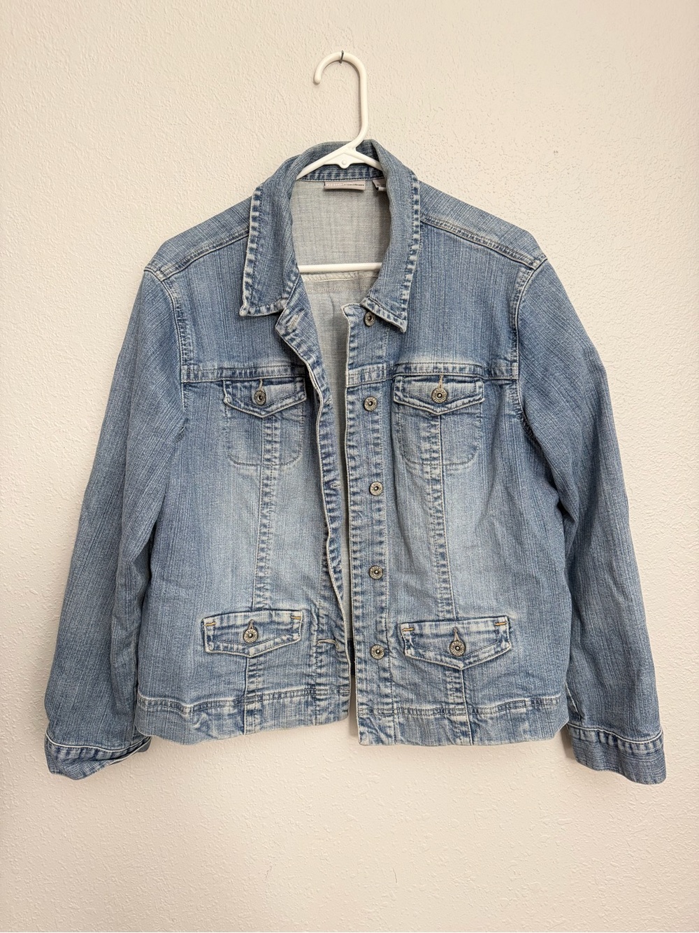 Chico's Platinum Light Blue Denim Jacket